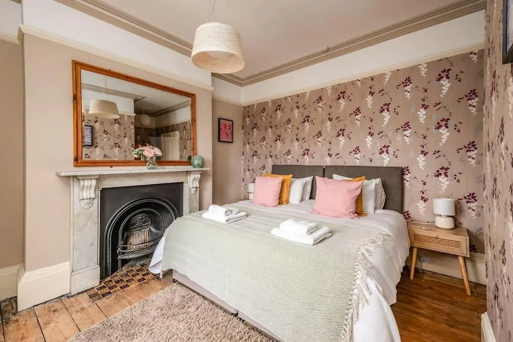 5 Bed Central Period Townhouse Cambridge  0*, Cambridge (Cambridgeshire) United Kingdom