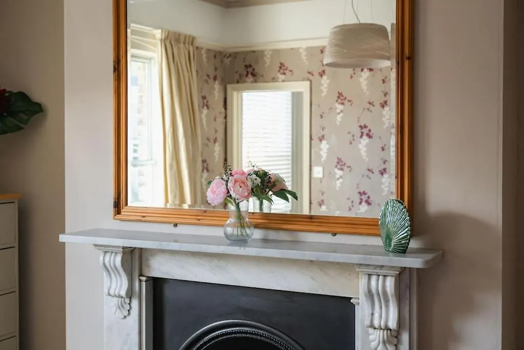 5 Bed Central Period Townhouse Cambridge  Cambridge (Cambridgeshire)