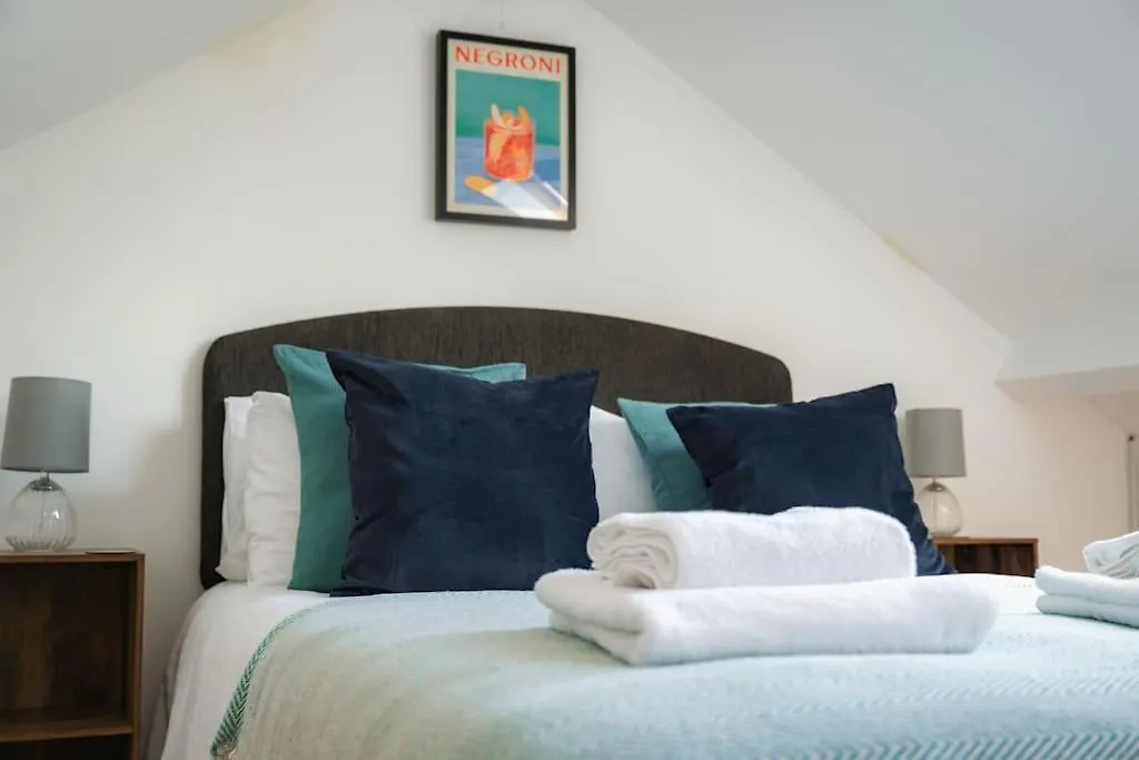 5 Bed Central Period Townhouse Cambridge  0*, Cambridge (Cambridgeshire)