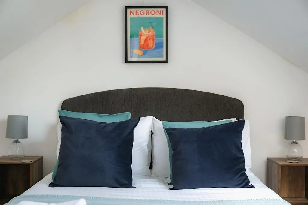Apartment 5 Bed Central Period Townhouse Cambridge